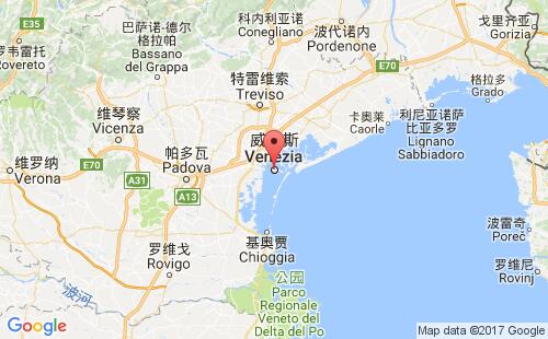 威尼斯港港口位置