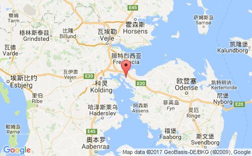 米泽尔法特港港口位置