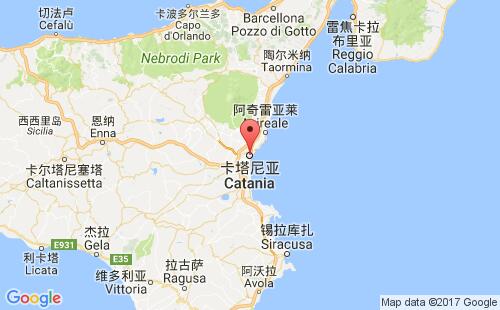 卡塔尼亚港港口位置