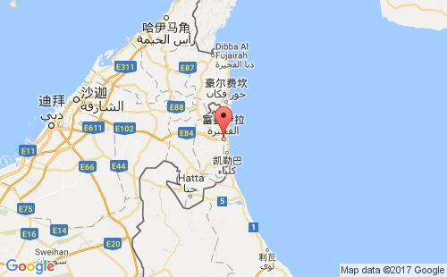 富查伊拉港港口位置